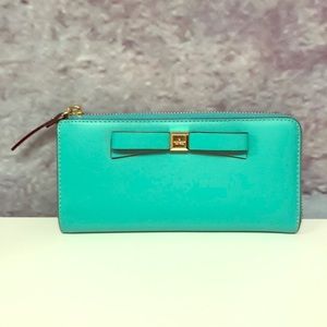 Kate Spade Montfort Park Nisha Wallet WLRU2133